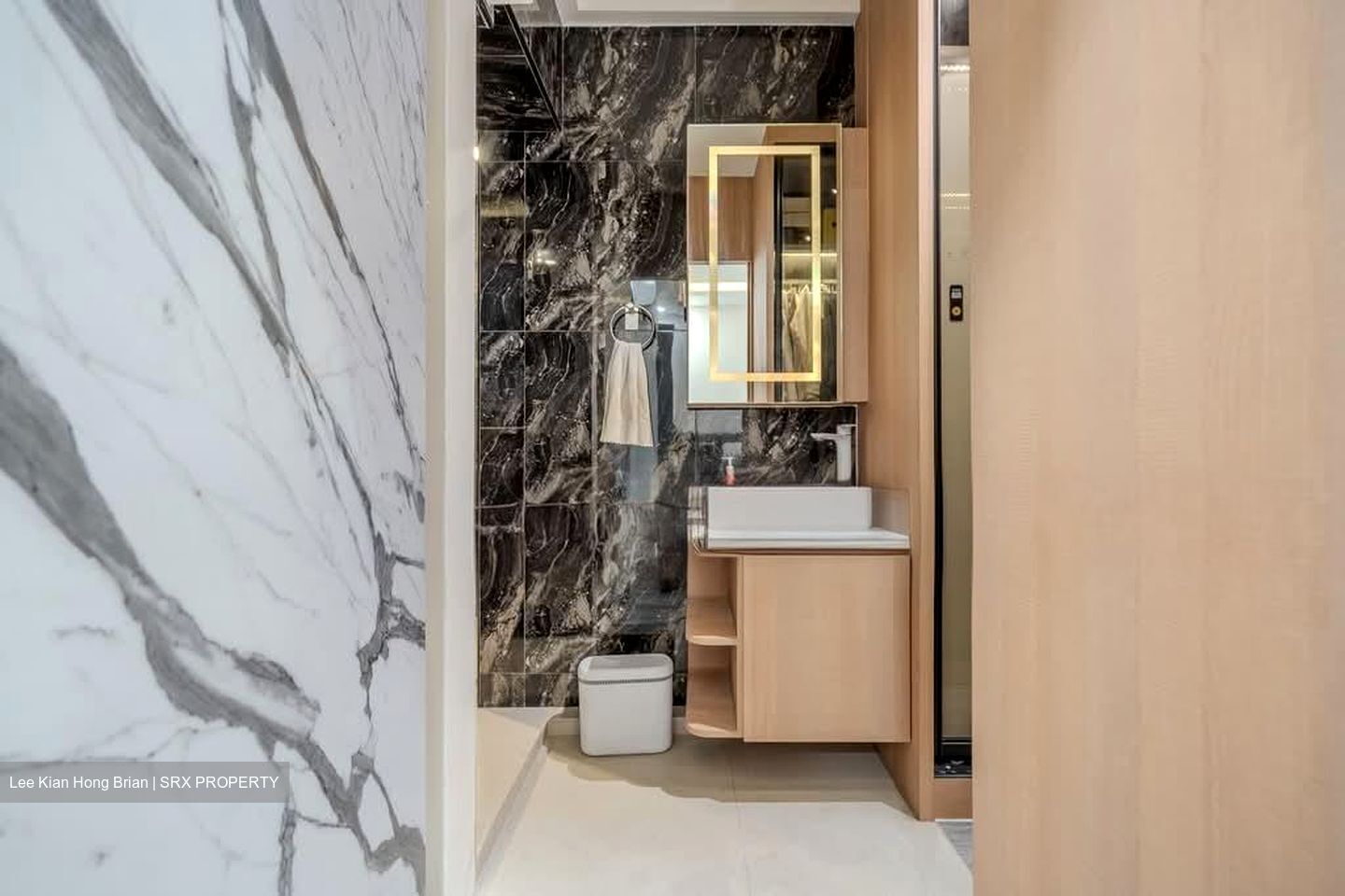 Blk 216 Jurong East Street 21 (Jurong East), HDB Executive #574914981